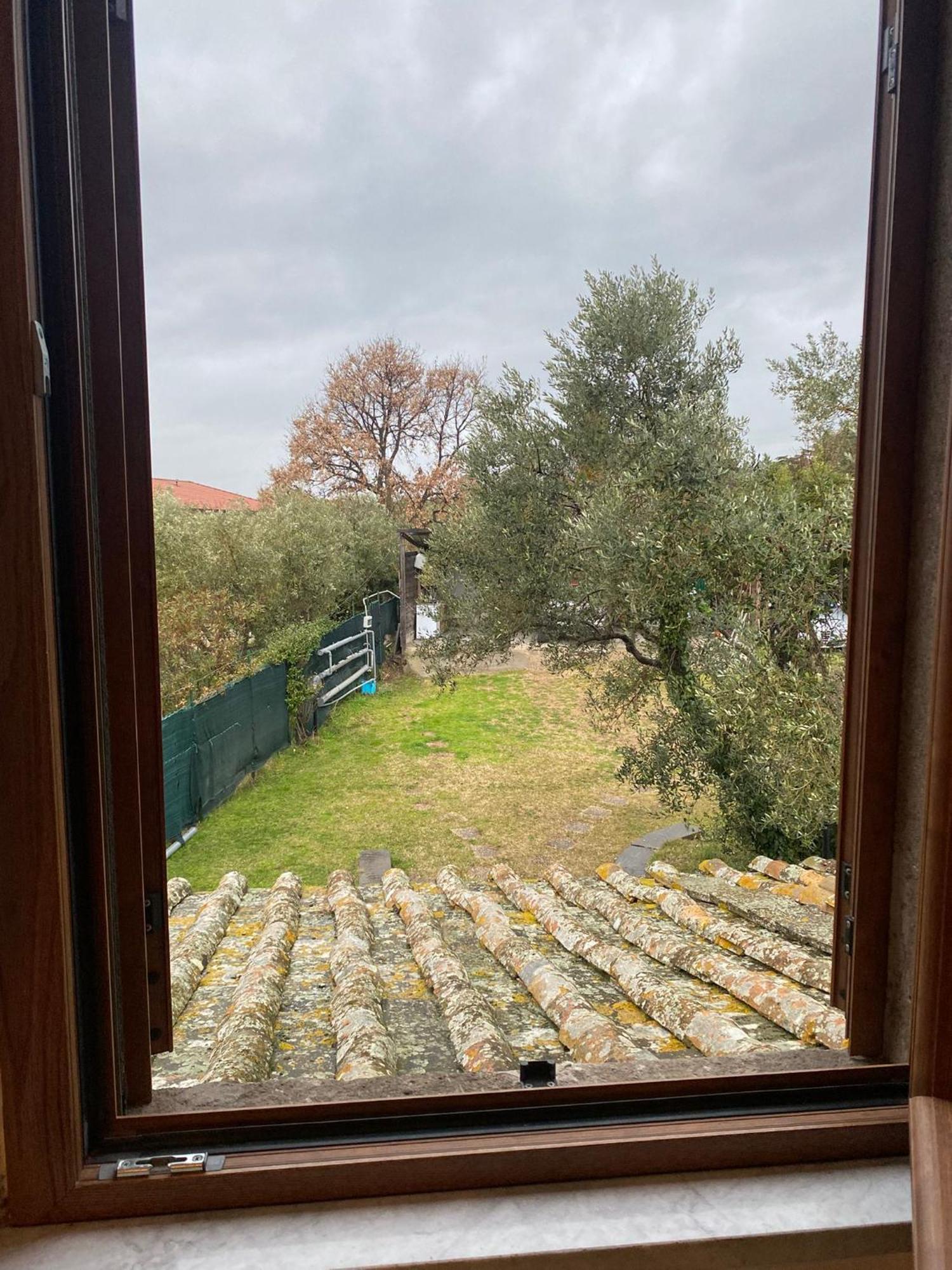 La Finestra Di Umberto Vicino Al Centro Con Parcheggio Privato Bed & Breakfast Viterbo Bagian luar foto